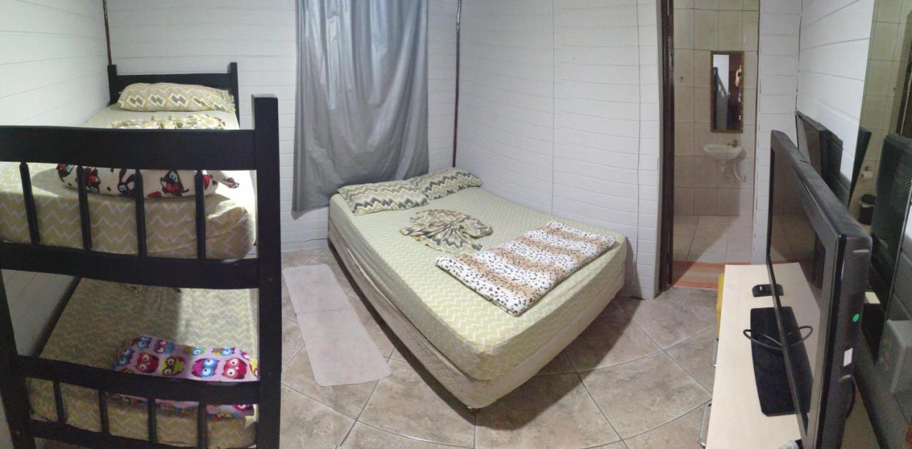 Pousada Alojaki Hostel Прая Гранде Екстериор снимка